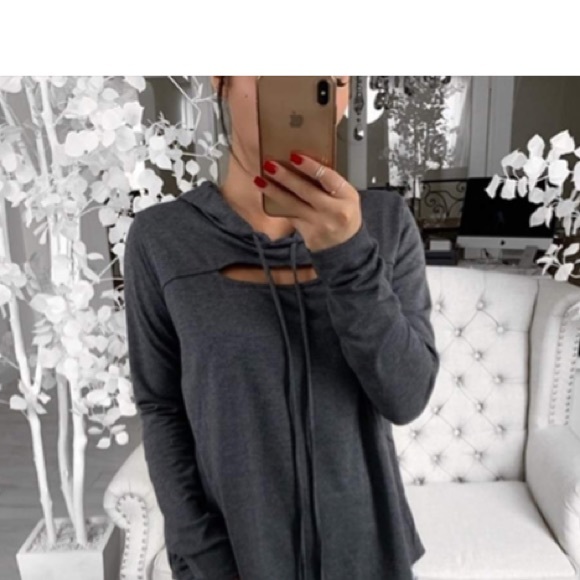 Keyhole Long Sleeve Hoodie Top - Picture 6 of 6